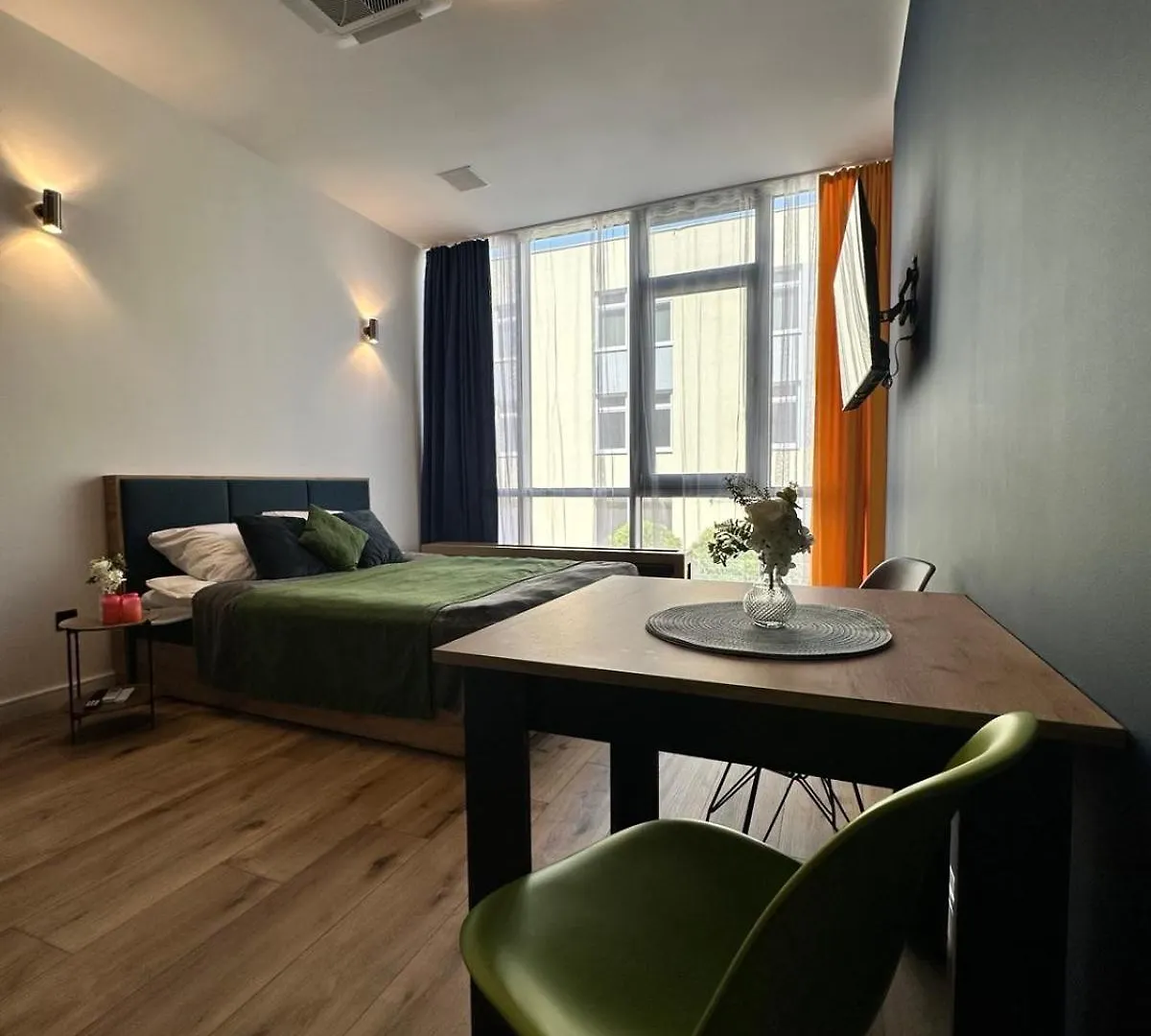 Hotel Apart Warszawa 0*,